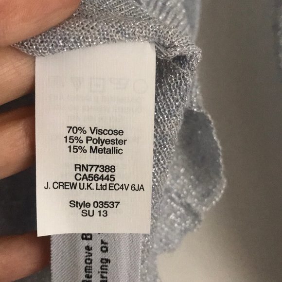 Lovely light knit with silver threading through - Picture 6 of 7